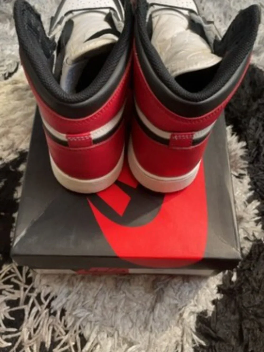 Air Jordan 1 Retro High 2016 OG Black White Red 6.5